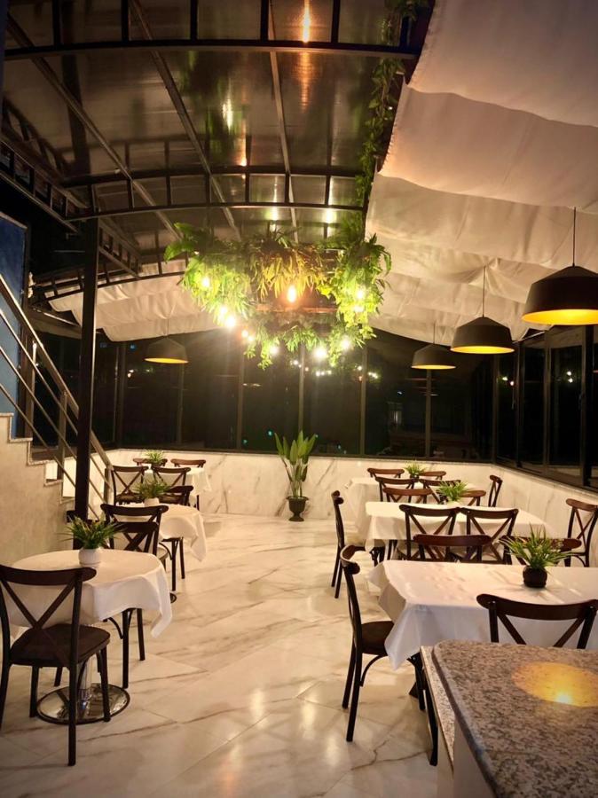 Panorama Hotel Batumi Exterior photo